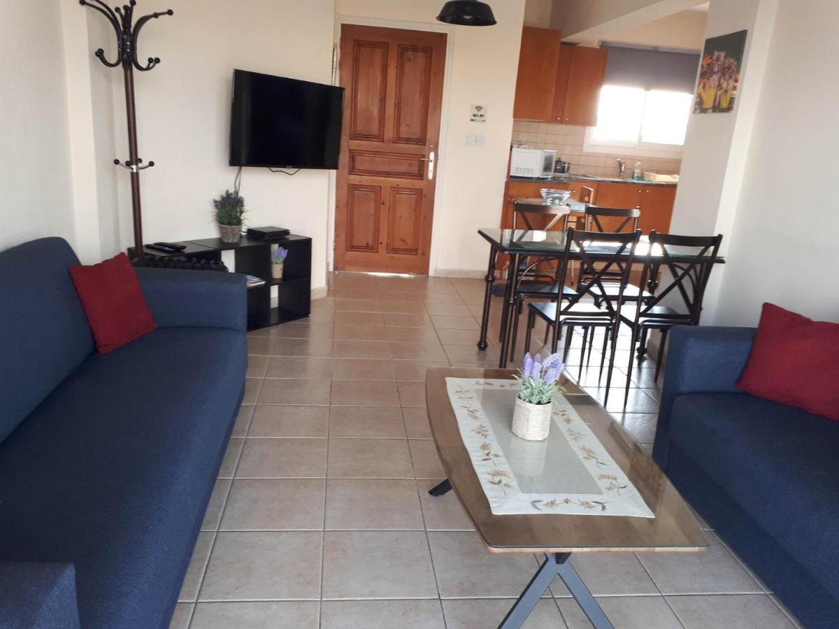 Amelia Two Bedroom Apartment - 201 Paphos Ngoại thất bức ảnh
