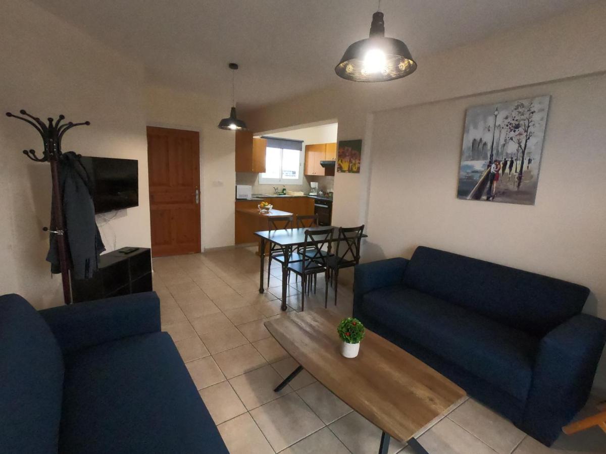 Amelia Two Bedroom Apartment - 201 Paphos Ngoại thất bức ảnh