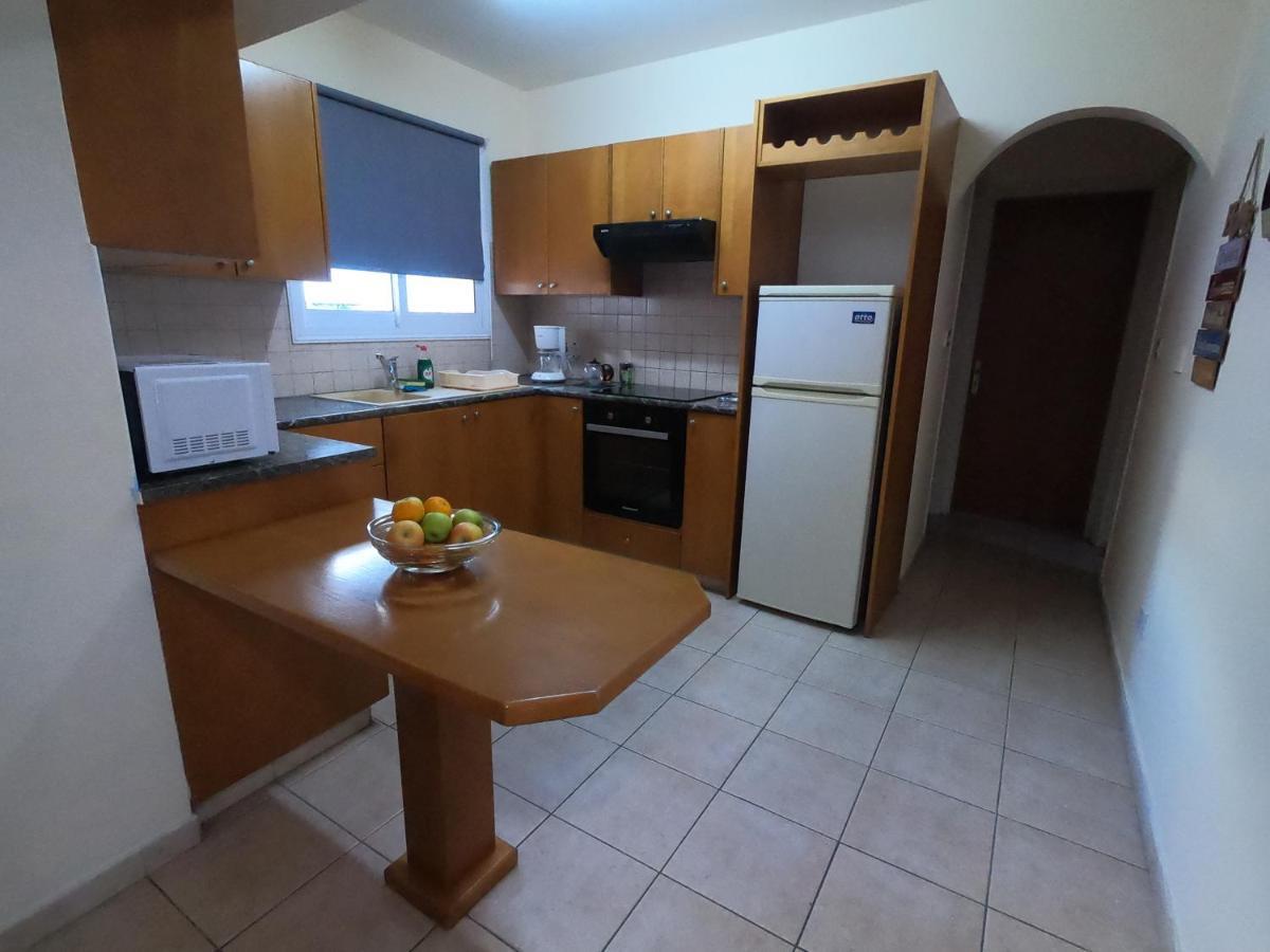 Amelia Two Bedroom Apartment - 201 Paphos Ngoại thất bức ảnh